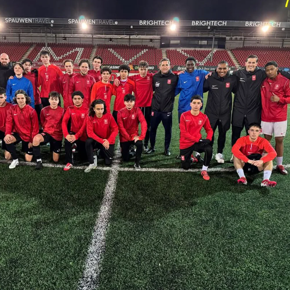 Jeugdtraining Veer zien MVV